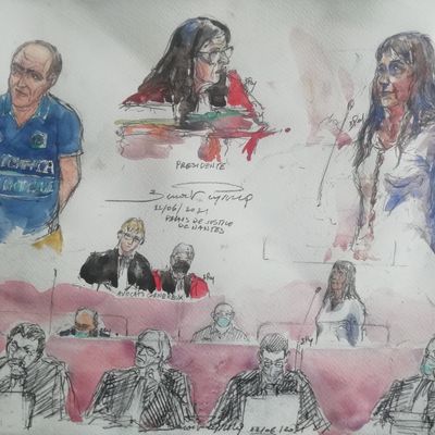 22/06/2021, l'accusé principal Hubert Caouissin (G) et sa co-accusée Lydie Traodec (D) au palais de justice de Nantes, 1er jour du procès
