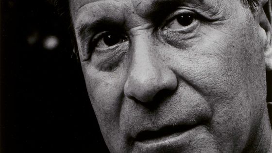 Portrait de Gabriel Garran, acteur, réalisateur et metteur en scène français de théâtre (1929-2022). - Fernand Michaud