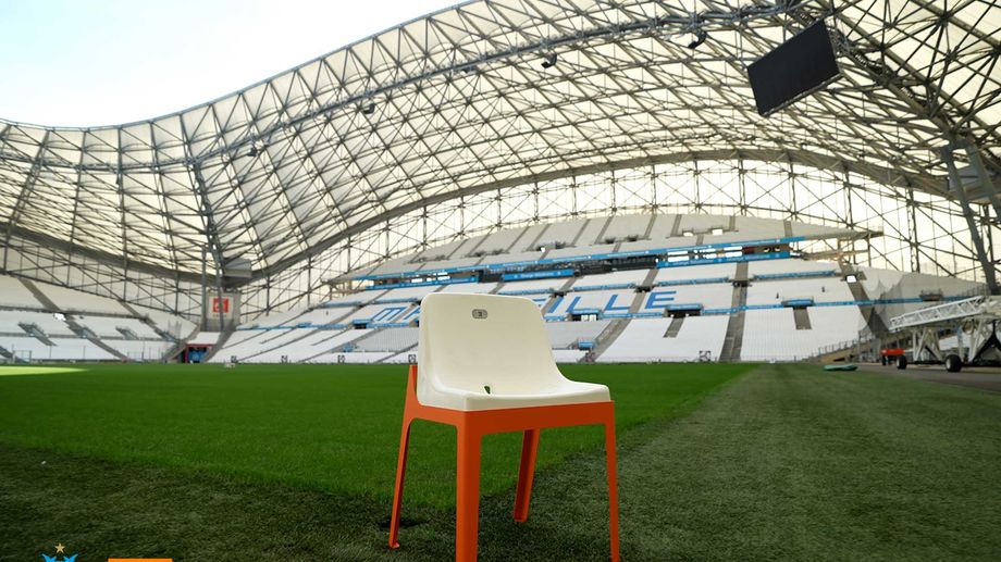 200 siÃ¨ges du stade VÃ©lodrome mis en vente pour offrir des 