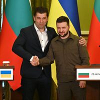 Le premier ministre bulgare Petkov et le président ukrainien Zelensky à Kiev le 28 avril.