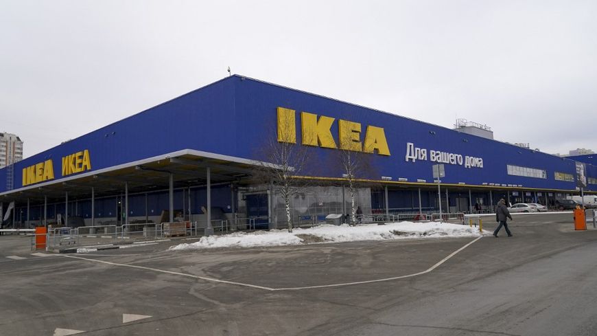Ikea fait partie des enseignes fermées au public mais qui continuent à employer leurs salariés