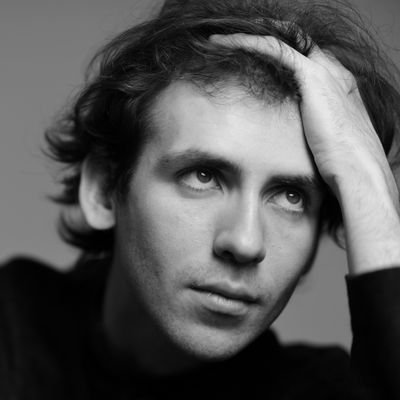 Portrait du pianiste Alexandre Kantorow.