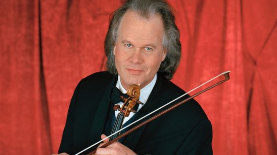 Augustin Dumay à la cérémonie des Victoires de la Musique Classique en 1999 ©Getty - Eric Robert/Sygma/Sygma