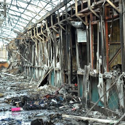 Les étals du marché de Sievierodonetsk après le bombardement des troupes russes.