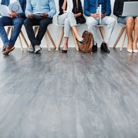 Recherche salariés désespérément : comment les entreprises peuvent rendre les postes plus attractifs ?
