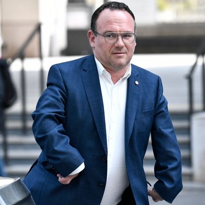 Le 3 mai 2022 montre le président du groupe parlementaire du parti Les Républicains (LR) à l'Assemblée nationale Damien Abad.