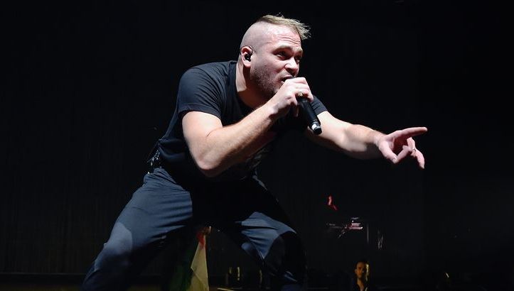 Jul : son concert au Vélodrome sera diffusé sur TMC