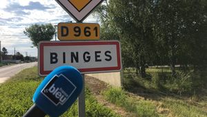 Dans la place � Binges