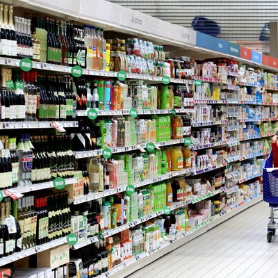 Dans les supermarchés, les vols à l'étalage sont fréquents, même s'ils ne sont pas toujours détectés.