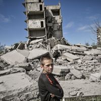 Ruine d’un immeuble bombardé de Kramatorks, dans le Donbass, où l’armée russe marque des points.