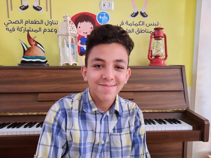 Adulte, Hamza espère devenir un artiste connu et aussi médecin diabétologue.