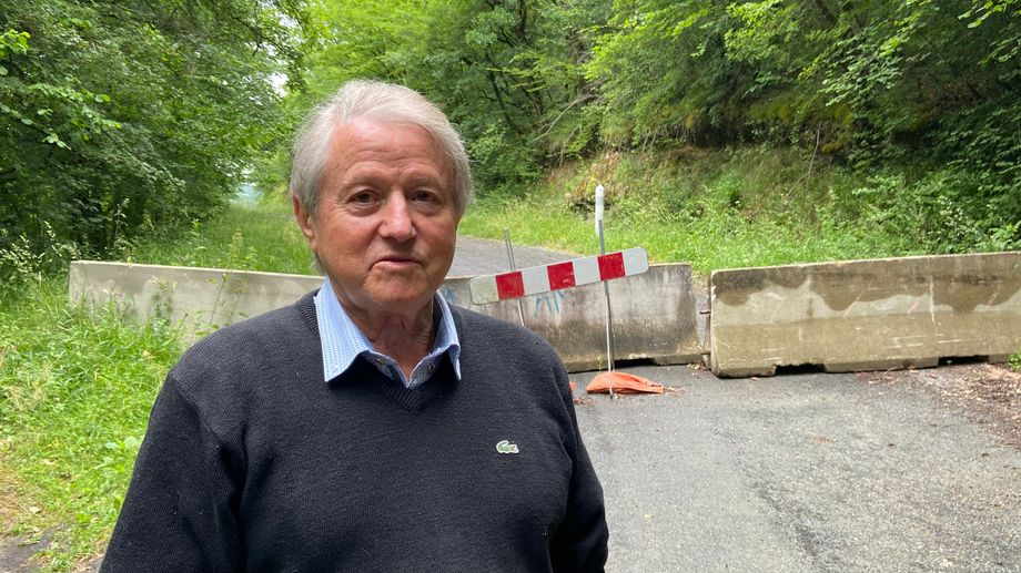 En Dordogne, il paie pr�s de 100.000 euros de travaux pour rouvrir la route devant son site touristique