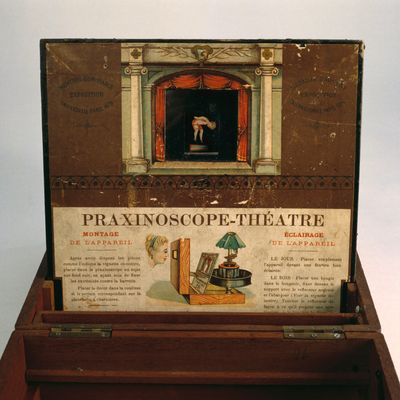 Le praxinoscope, inventé en 1876 par Émile Reynaud, l'un des pères du cinéma d'animation.