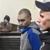Le soldat russe Vadim Chichimarine à l'ouverture de son procès pour crimes de guerre pour avoir tué un civil ukrainien, le 18 mai 2022.