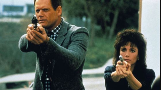 Rick Hunter et Dee dee McCall, dans Rick Hunter, une série de Frank Lupo - .