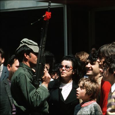 25 avril 1974, Lisbonne au Portugal, la Révolution des Oeillets