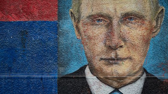 La Serbie se fâche (un peu) avec la Serbie, ici peinture murale à Belgrade ©Getty - Pierre Crom