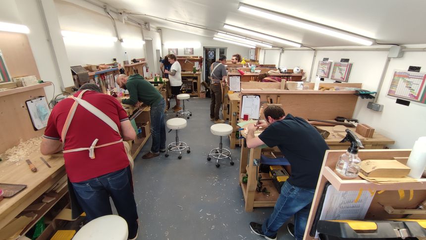 Parmi la quinzaine de luthiers qui sortiront d'ici à la fin de l'année, certains voudront peut-être s'associer pour monter leur atelier.