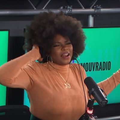 YEmi Alade guet de Muxxa