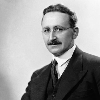 Friedrich von Hayek, 1940