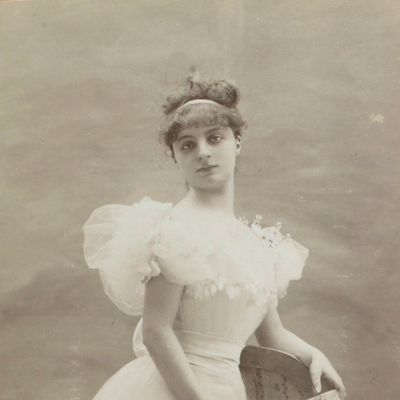 Portrait d'Anna-Elisabeth, Comtesse Mathieu de Noailles (1876-1933), début des années 1910.