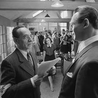La figure des "grands hommes" est questionnée dans le film "La liste de Schindler", sorti en 1993.