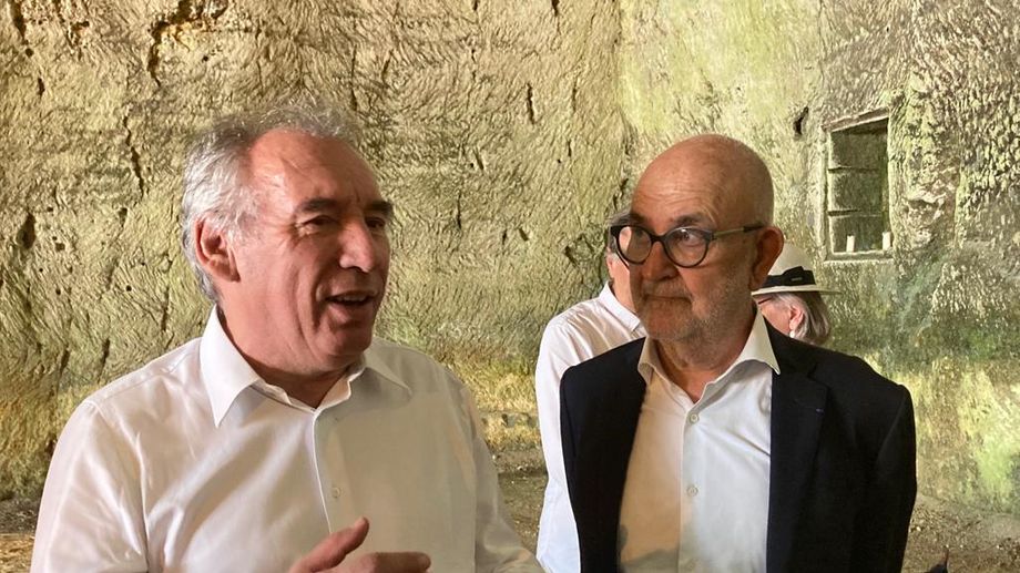 L�gislatives en Dordogne : Fran�ois Bayrou est venu soutenir le candidat Modem du P�rigord Vert