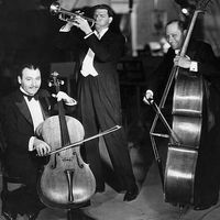 1930 : Alan Crosland (1894-1936) with Sigmund Romberg (1887-1951) & Oscar Hammerstein (1895-1960) for the film 'Viennese Nights'