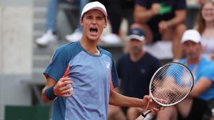 Tennis : Gabriel Debru en finale de Roland-Garros junior