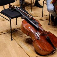 violoncelle du Gewandhaus de Leipzig par Picture alliance