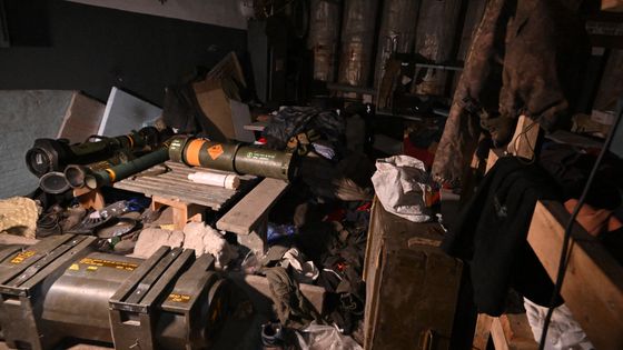 Des armes à Marioupol ©AFP