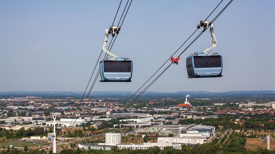 Panne du t�l�ph�rique de Toulouse : une trentaine de personnes bloqu�es pendant une heure