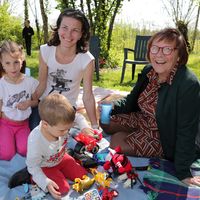 A Niort, rencontre franco-ukrainienne entre réfugiés, familles d'accueil et bénévoles du collectif Ukraine soutien niortais.