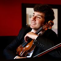 Le violoniste syrien Bilal Alnemr monte son premier festival dans le sud de la France, à Vauvenargues