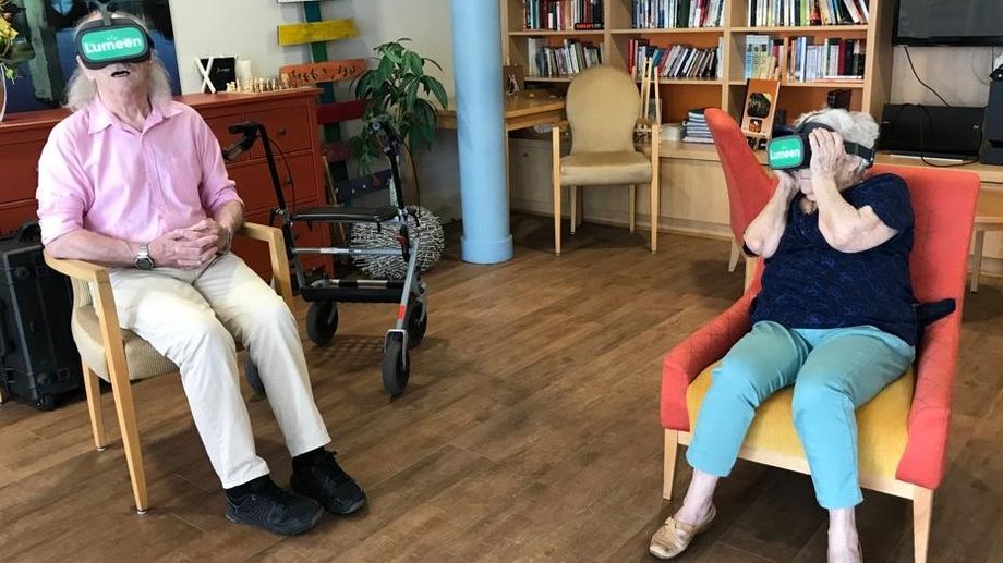 À Orthez, les séniors s'évadent grâce à la réalité virtuelle