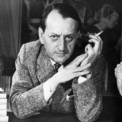 André Malraux, écrivain français, explorateur, et ministre de la culture dans le cabinet de Charles De Gaulle.