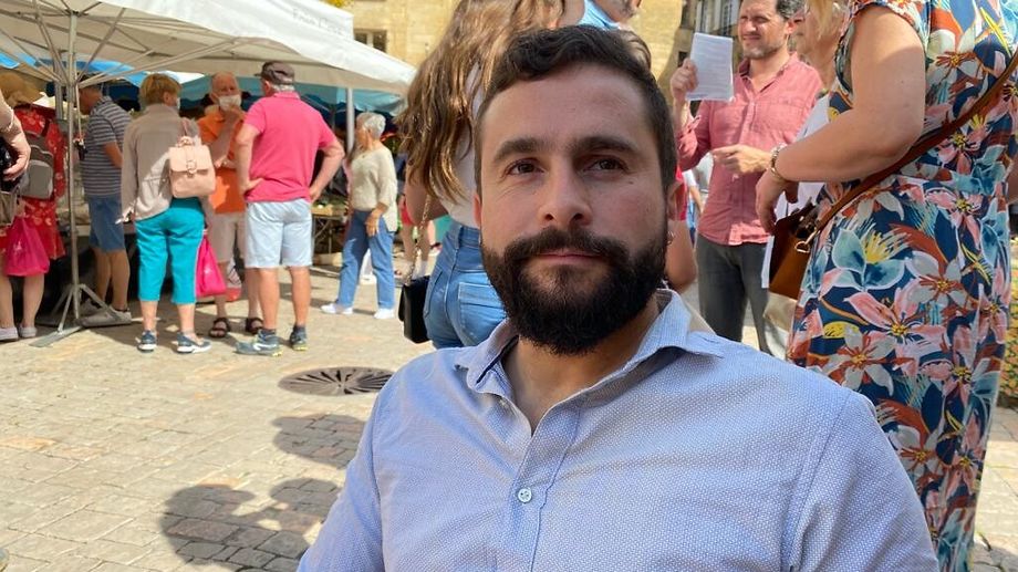 Dordogne : le d�put� S�bastien Peytavie hospitalis� ne sera pas � l'Assembl�e nationale pour l'ouverture
