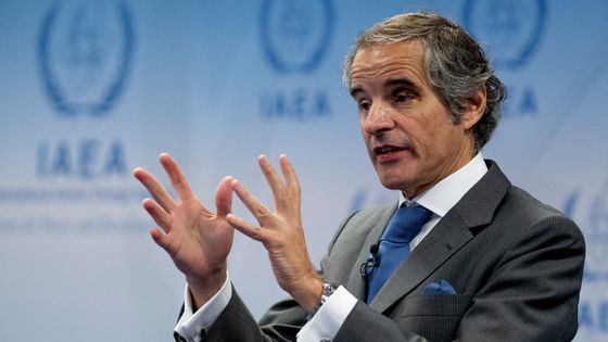 Rafael Grossi, Directeur Général de l’Agence internationale de l’énergie atomique (AIEA), lors d’une conférence de presse jeudi 9 juin à Vienne. ©AFP - OE KLAMAR / AFP