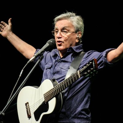 Le chanteur et musicien Caetano Veloso
