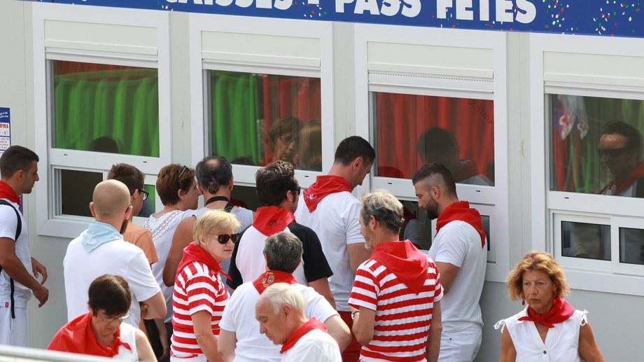 F�tes de Bayonne : comment obtenir un bracelet 