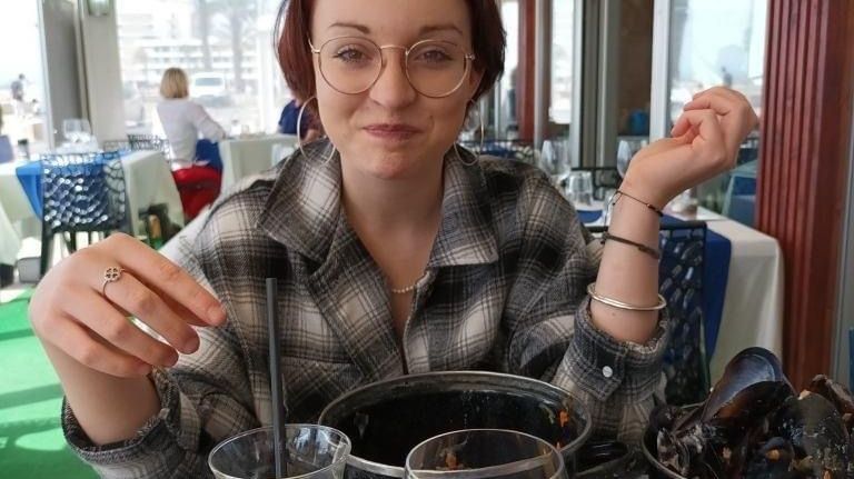 L'adolescente port�e disparue � Uz�s retrouv�e saine et sauve