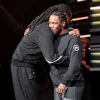 Snoop Dogg et Kendrick Lamar (photo : Paras Griffin)