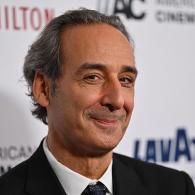 Le compositeur de musiques de films, Alexandre Desplat.