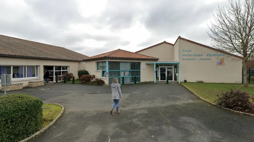 Des soupçons d'agression sexuelle dans une école près de Poitiers, les parents dénoncent une forme d'omerta