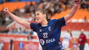 Handball : une internationale argentine d�barque � Bourg-de-P�age