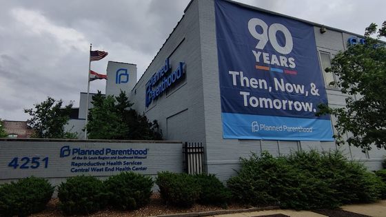 Dans le Missouri, il ne restait qu’une seule clinique pratiquant l’IVG à Saint-Louis, ces services sont désormais fermés.