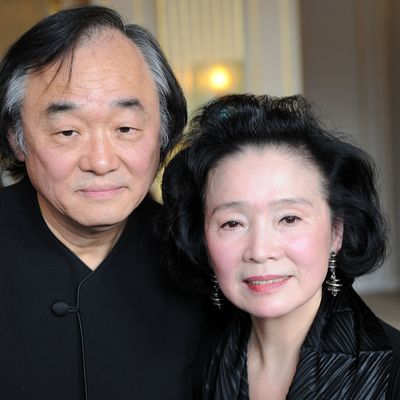 Kun Woo Paik et sa femme Yoon Jung-Hee, minisère de la Culture le 5 avril 2011, Paris.