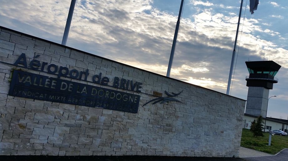 Un colis suspect entraîne l'évacuation de l'aéroport de Brive-Vallée de la Dordogne, en Corrèze