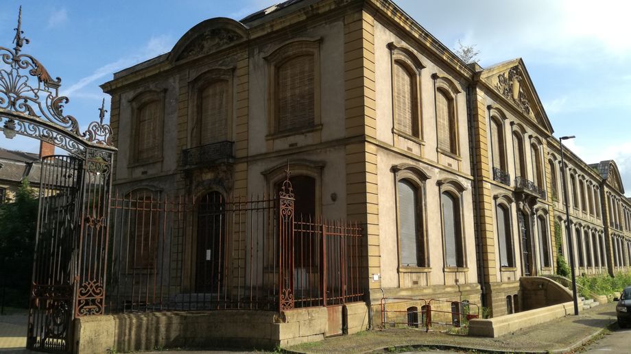 En Moselle, le nom du repreneur des grands bureaux � Hayange est enfin connu 