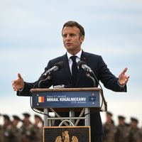 Emmanuel Macron lors d’une visite à la base aérienne de Mihail Kogalniceanu, Roumanie, 15 juin 2022